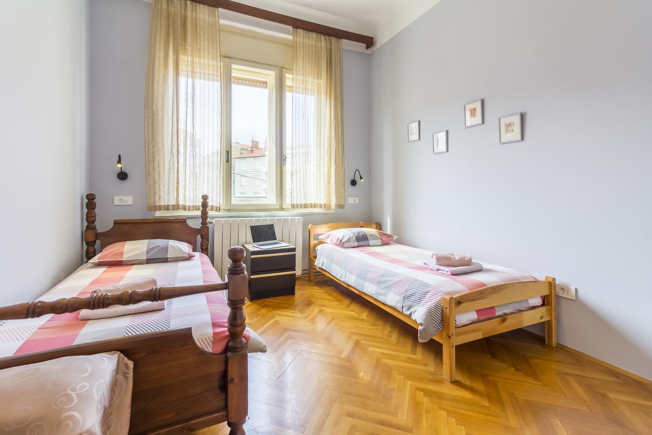 Spacious & Smart Center Apartment Pola Esterno foto