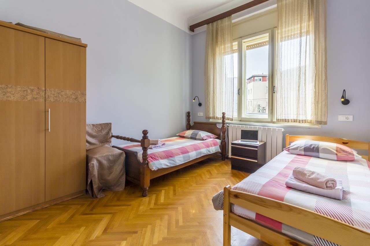 Spacious & Smart Center Apartment Pola Esterno foto